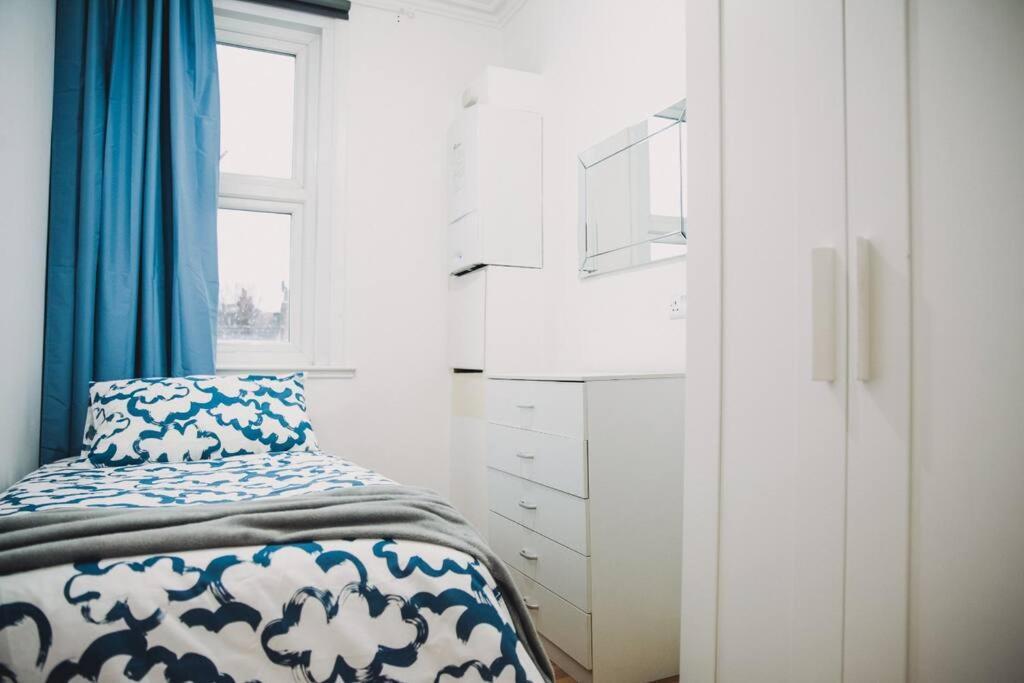 3 Bed Flat With Balcony Central ลอนดอน ภายนอก รูปภาพ